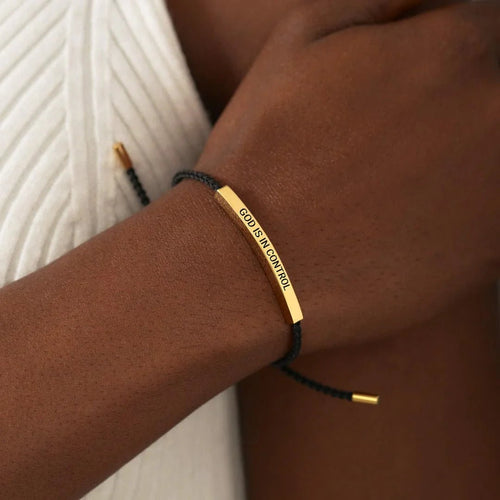 God Is In Control Bracelet - SprouBag